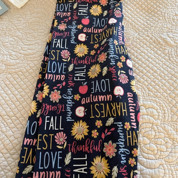 Girl’s matching set - Picture 2 of 5